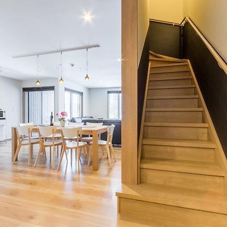 Kabayama Townhouses คุตชาน ภายนอก รูปภาพ