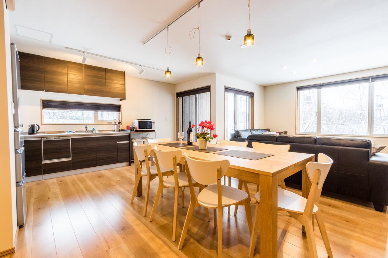 Kabayama Townhouses คุตชาน ภายนอก รูปภาพ